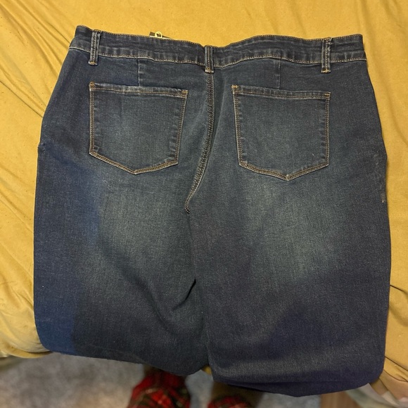 Jeans - Picture 6 of 7